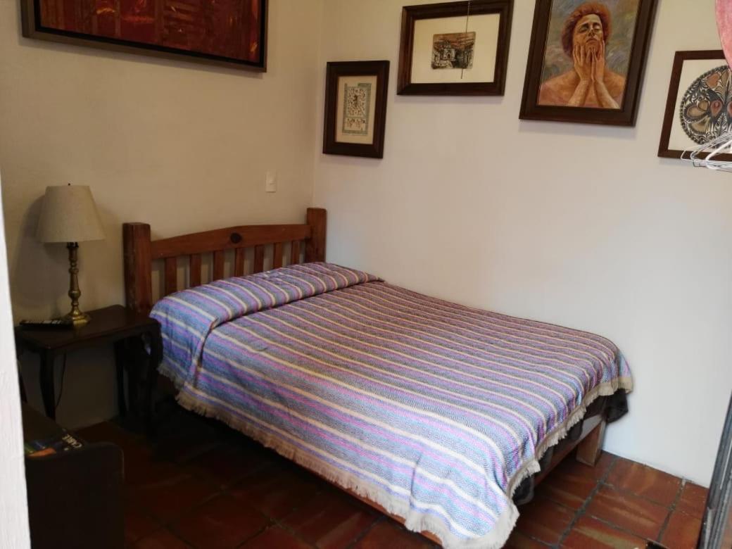 Olga Querida B&B Hostal Guadalajara Exterior foto